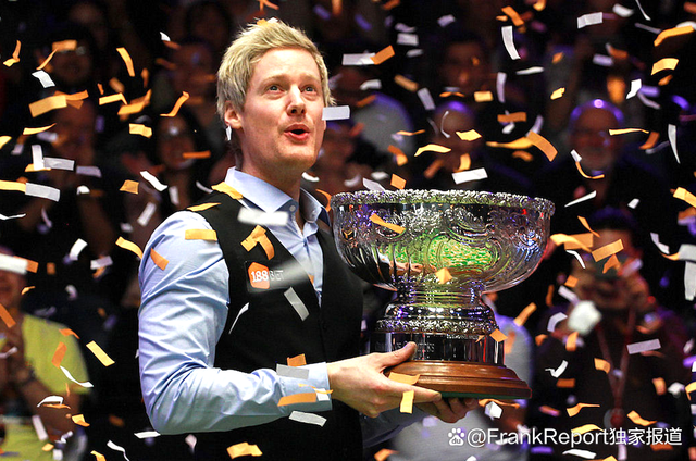 她的表现不 她的表现不